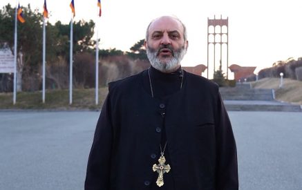 Մենք կոչված ենք վերականգնելու բանակի հաղթական ավանդույթները եւ շարունակել հաղթական շքերթը. Բագրատ Սրբազան