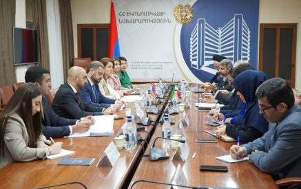 Անդրադարձ է կատարվել նաև ԻԻՀ Չաբահար նավահանգստում Հայաստանի ներկայացվածության հնարավոր հեռանկարներին. Պապոյանն ընդունել է Իրանի մեջլիսի բարեկամական խմբի պատվիրակությանը