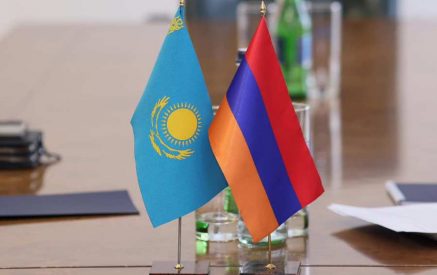 Խուդաթյանը և դեսպան Իմանբաևը քննարկել են Ղազախստանի հետ համագործակցության վերաբերյալ հարցեր