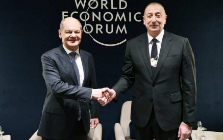 Շոլցն՝ Ալիևին. Գերմանիան աջակցում է Հարավային Կովկասում խաղաղություն ապահովելու