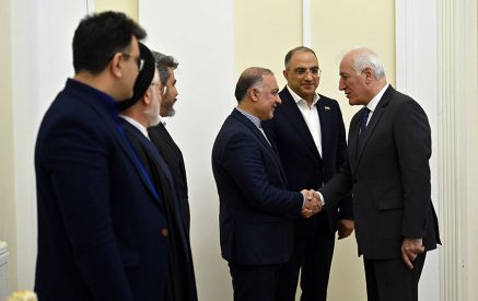 Նախագահ Վահագն Խաչատուրյանն ընդունել է Իրան-Հայաստան բարեկամական խմբի ղեկավար Արա Շահվերդյանի գլխավորած պատվիրակությանը