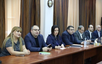 Փաստաբանների ակումբի նիստում քննարկվել են հարկային օրենսգրքում փոփոխություններ կատարելու մասին օրենքի առաջացրած խնդիրները