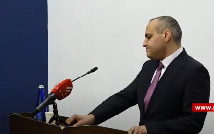 «Բացառվում է, որ իմ մեքենայի վրա կեղծ համարանիշներ լինեն». Հակակոռուպցիոն կոմիտեի նախագահի պաշտոնի հավակնորդ