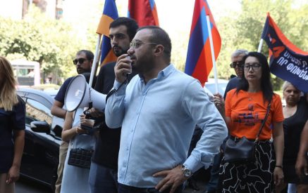«Վարորդներն են կոմսոմոլի ակտիվություն անում, թե հրահանգ է, բայց նենց արեք՝ վաղվանից կոնֆլիկտի մեջ չմտնեն քաղաքացիների հետ»․ Մանուկ Սուքիասյան