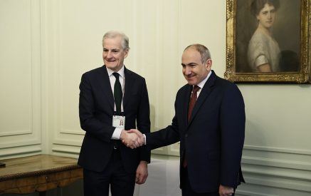 Նիկոլ Փաշինյանն ու Յոնաս Գահր Ստյորեն քննարկել են Հայաստանի և Նորվեգիայի միջև համագործակցությանը և դրա հետագա զարգացմանը վերաբերող հարցեր