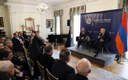 Նիկոլ Փաշինյանը Վաշինգտոնում հանդիպում է ունեցել ԱՄՆ հայ համայնքի ներկայացուցիչների հետ