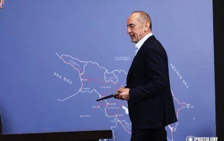 «Արայիկ Հարությունյանն անձամբ համոզում էր մարդկանց, որ Ղարաբաղում ստանձնեին իշխանությունը, Սամվել Շահրամանյանը միակը չէր»․ Ռոբերտ Քոչարյան