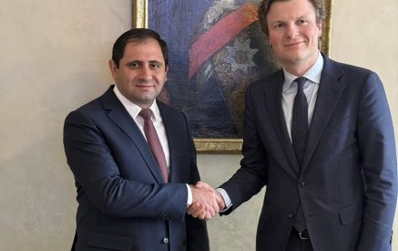 Սուրեն Պապիկյանն ու Ռուբեն Բրեկելմանսը քննարկել են պաշտպանության բնագավառում Հայաստան-Նիդերլանդներ համագործակցության հեռանկարները