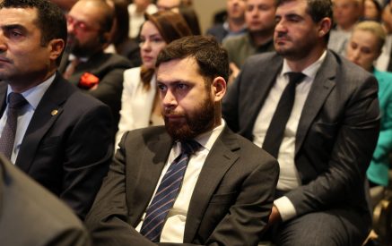 «Միջանցքի մասին հայտարարությունները միտված են տարածաշրջանում էսկալյացիոն ֆոնի ապահովմանը, ՀՀ-ն չի տրվելու նման սադրանքների»․ Վահան Կոստանյան