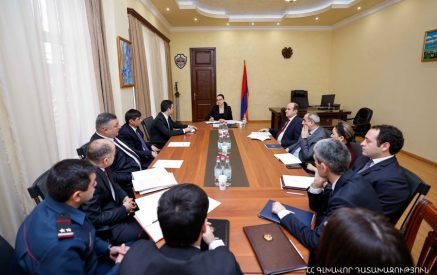 Վարդապետյանն Արագածոտնի դատախազներին հանձնարարել է ակտիվացնել ապօրինի ընդերքօգտագործման դեպքերի բացահայտմանն ուղղված աշխատանքները