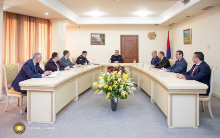 Ընդգծելով համակարգում Արման Գալստյանի անցած ճանապարհը ՔԿ նախագահը վստահություն է հայտնել, որ նա կարող է արդյունավետորեն լուծել Հատուկ հանձնարարություններով գլխավոր վարչության առջև դրված խնդիրները