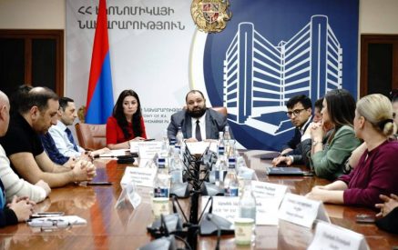 Քննարկվել են ոսկերչության ոլորտում պետական քաղաքականությանը, օրենսդրական դաշտի բարելավմանը վերաբերող հարցեր