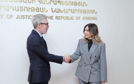 Գալյանը դեսպանի հետ քննարկել է Շվեդիայի կողմից աջակցության տրամադրման հնարավորությունը՝ ներկայացնելով նախարարության առաջնահերթությունները