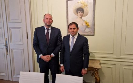 Պապիկյանը և Ֆրանկենը քննարկել են Հայաստան-Բելգիա համագործակցությանն առնչվող հարցեր
