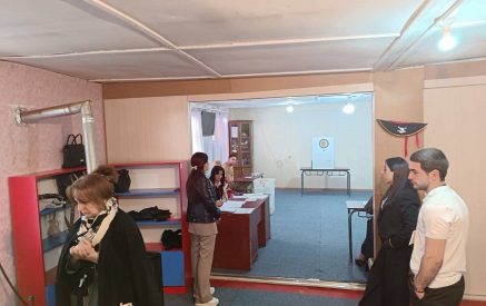 Բաց քվեարկության դեպքեր, ուղղորդումներ․ «ՀայաՔվեի» դիտորդների արձանագրած իրավախախտումները Գյումրիում