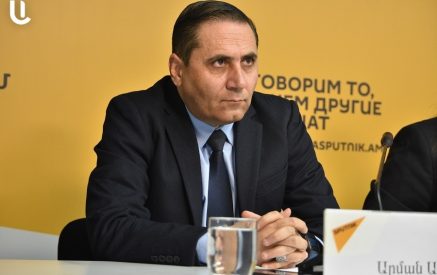 Արման Աբովյան. «Բոլորս էլ տեսնում ենք, թե ինչպես են հասարակության մեջ խեղաթյուրված թե ներհայկական, թե Հայաստան-սփյուռք, թե մեր դաշնակիցների հետ կապերը»