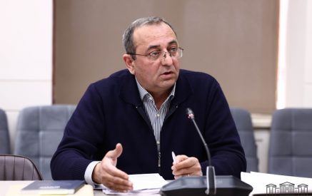 2026թ. հունվարի 1-ից նվազագույն կենսաթոշակի չափը սահմանել ոչ պակաս պարենային զամբյուղի ամսական արժեքից, իսկ միջին աշխատանքային կենսաթոշակի չափը՝ սպառողական զամբյուղի ամսական արժեքից
