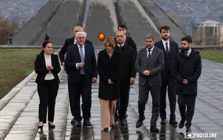Գերմանիայի նախագահն այցելել է Ծիծեռնակաբերդի հուշահամալիր