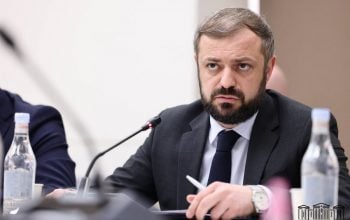 «Բա ի՞նչ անենք, չասենք՝ խաղաղություն, ուրիշ բան ասենք, որ պատերա՞զմ լինի»․ Գեւորգ Պապոյան
