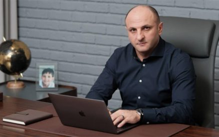 «Մեզ ոչ մի պաշտոն պետք չէ, մեր քվեն տալիս ենք, որ ՔՊ-ն Գյումրիում չունենա իշխանություն»․ Կարեն Սիմոնյան