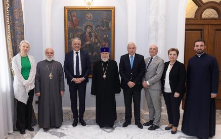 Հայոց Հայրապետն իր մտահոգությունն է արտահայտել Արցախի հայկական հոգևոր-մշակութային ժառանգության ոչնչացման և Ադրբեջանում մինչ օրս պահվող հայ գերիների առնչությամբ