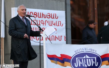 «Մենք չենք հրաժարվում ոչ ստանդարտ գործողություններից»․ Արամ Սարգսյանը՝ Նիկոլ Փաշինյանին եւ ՔՊ-ին անվստահության եւ ընդդիմության միավորման մասին