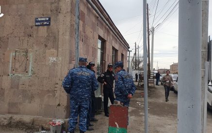 Ընտրություններ Գյումրիում՝ Չոռնի Անոյի առևանգմամբ, մեր Սարիկի թաղում բաց քվեարկությամբ, վեճերով, լավ տղեքով ու իրար վրա միլիցա բերելով