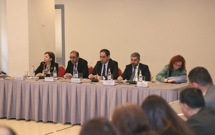 Քննարկվել է Լեռնային Ղարաբաղից բռնի տեղահանված սոցիալապես անապահով ընտանիքներին հրատապ սոցիալական աջակցության միջոցառման նախագիծը