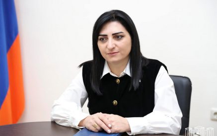 ԱԺ նախագահը վերադարձել է իր հին մասնագիտությանը եւ զբաղվում է շոուներով. Թագուհի Թովմասյան