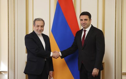 Բարեկամ Իրանի հետ փոխադարձ հարգանքի ու վստահության վրա կառուցված երկկողմ հարաբերությունները մեծ կարեւորություն ունեն Հայաստանի համար. Ալեն Սիմոնյան