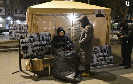 «Արդեն 12-րդ օրն է, ինչ Ռուբեն Վարդանյանը հացադուլ է հայտարարել: Ամեն օր նրա կյանքին վտանգ է սպառնում, եւ կարող են մահացու լինել հետեւանքները». Մանե Թանդիլյան
