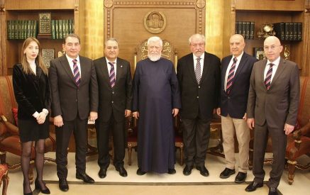 Արամ Ա. Վեհափառը բարձր գնահատեց Համահայկական Խաղերու Համաշխարհային Կոմիտէին գործունէութիւնը