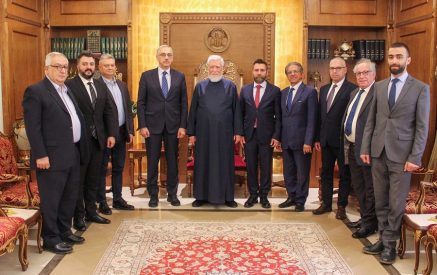 Արամ Ա․ Վեհափառ Հայրապետին այցելեցին հայ քաղաքական երեք կուսակցութիւններու ներկայացուցիչները