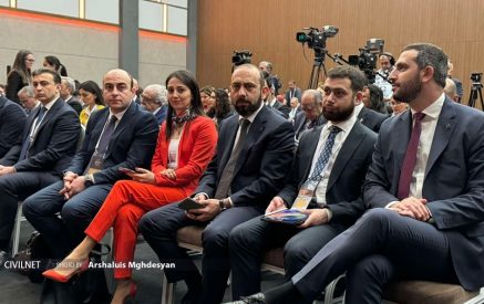 Անթալիայում մեկնարկել է Արարատ Միրզոյանի մասնակցությամբ պանելային քննարկումը