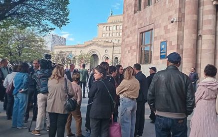 «Ասացին՝ «40+10» ծրագրին հետդարձ ճանապարհ չկա, ամենայն հավանականությամբ անցնելու ենք գործողությունների»․ ավարտվեց արցախցների եւ փոխվարչապետի հանդիպումը