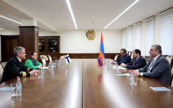 Սուրեն Պապիկյանն ու Հայաստանում Ֆինլանդիայի արտակարգ և լիազոր դեսպանը քննարկել են ՆԱՏՕ-ի ու ԵՄ հետ բազմակողմ ձևաչափով համագործակցության հնարավորությունները