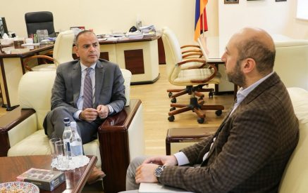 Գլխավոր հանձնակատարին ներկայացվել են Winds of Armenia առագաստանավային ակումբի գործունեության մանրամասները