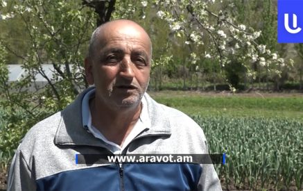 Բաքվի ջարդերից հետո ընտանիքը Սյունիք է եկել, ստացել մի կտոր հող ու այն վերածել հրաշք այգու