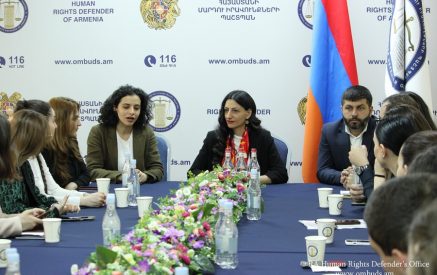 Ուսանողները հնարավորություն են ունեցել Պաշտպանի հետ հարցուպատասխանի ձևաչափով քննարկելու իրենց հուզող հարցերը