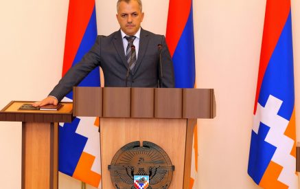 Արցախի նախագահի լիազորությունները երկարացնելու նախագիծը առկախված է․ «Ազատ հայրենիք» խմբակցությունը չի ներկայացել ապրիլի 4-ին հրավիրված նիստին