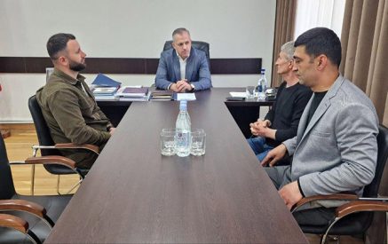 Արցախցիների իրավունքների պաշտպանության խորհրդի ներկայացուցիչները հանդիպել են Արցախի Հանրապետության նախագահ Սամվել Շահրամանյանի հետ