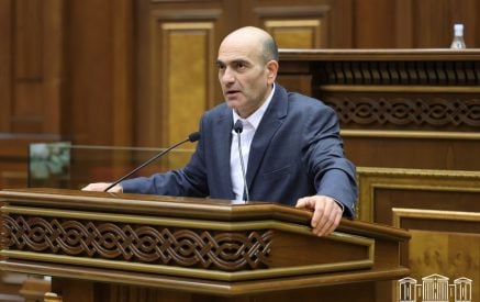 Տասնյակ հազարավոր քաղաքացիներ կանգնած են իրենց աշխատանքով ստեղծվող միակ եկամուտը կորցնելու եզրին. Թադևոս Ավետիսյան