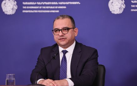 «Փոխվարչապետն ասում է՝ կարող եք տեղափոխվել գրասենյակային պայմաններ, եթե վրանը չհանեք, աջակցություն չեք ստանա»․ արցախցիները դժվար որոշման առաջ են կանգնել
