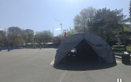 «Ընդամենը պետք է օրենքում մի կետ գրվի, որ Արցախի քաղաքացիներն իրավունք ունեն ծառայել Հայաստանի բանակում, եւ Պաշտպանության բանակի 60-70 տոկոսը նորից կընդգրկվեն ծառայության»