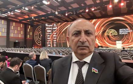 Ազիզ Ալաքբարլի. Պետք չէ խորամանկությունների գնալ, երբ խոսքը վերաբերում է Ադրբեջանին