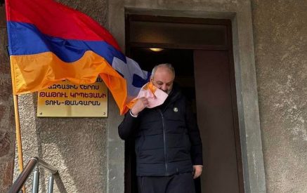 Թաթուլ Կրպեյանն այսօր կդառնար 60 տարեկան. Բագրատ Սրբազանն այցելել է ազգային հերոսի տուն-թանգարան
