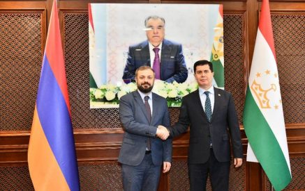 Պապոյանի համանախագահությամբ Դուշանբեում անցկացվել է տնտեսական համագործակցության միջկառավարական հանձնաժողովի 4-րդ նիստը
