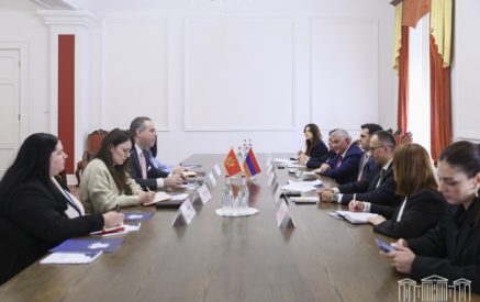 Չեռնոգորիայի հետ համագործակցության զարգացումը ՀՀ արտաքին քաղաքականության կարեւոր ուղղություններից է. Արշակյան
