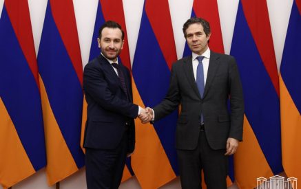 Հայկ Կոնջորյանը և դեսպան Սոֆիանոպուլոսը քննարկել են խորհրդարանական համագործակցության ծրագրեր