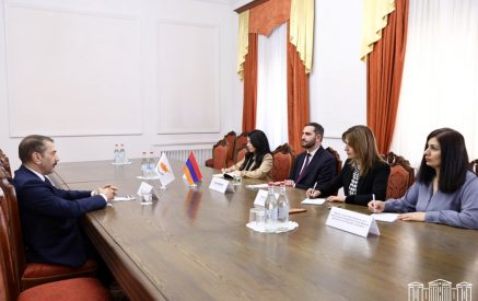 Ռուբինյանը և դեսպան Մավրոսը քննարկել են Հայաստան-Կիպրոս հարաբերություններին ու խորհրդարանական համագործակցությանը վերաբերող հարցեր